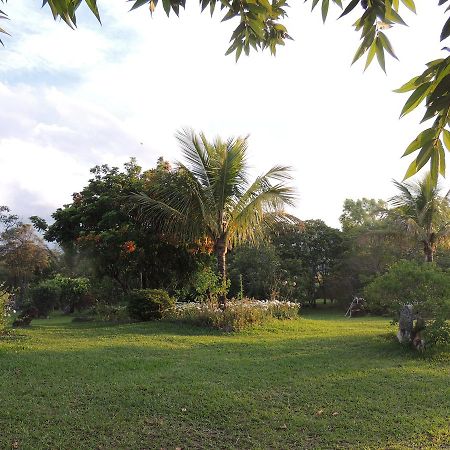 Pousada Sitio Da Serra Carrancas Luaran gambar